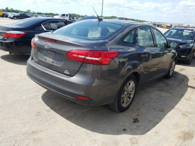 1FADP3FE2JL319293  ford focus se 2018 IMG 3