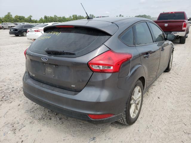 1FADP3K20JL259056  ford focus se 2018 IMG 3