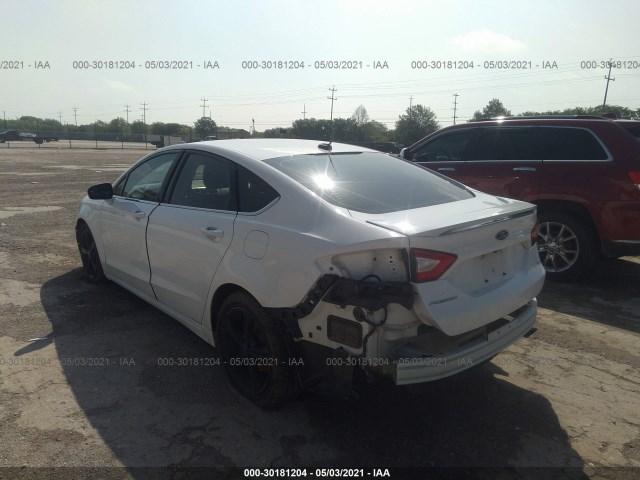 3FA6P0H76GR302268  ford fusion 2016 IMG 2