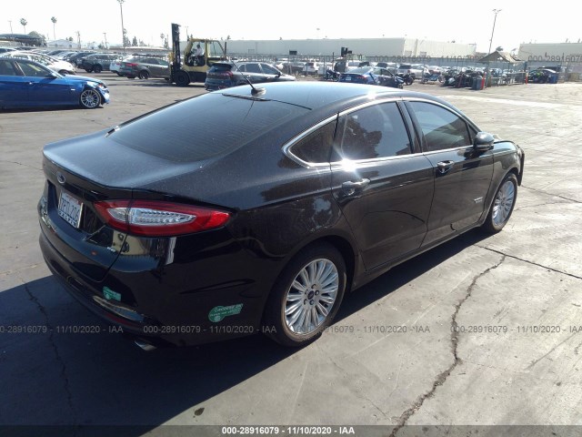 3FA6P0PU0GR229762  ford  2016 IMG 3