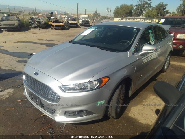 3FA6P0PU3GR187250  ford  2016 IMG 1