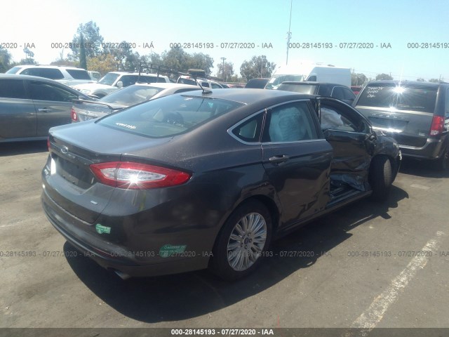 3FA6P0PU5FR280690  ford  2015 IMG 3