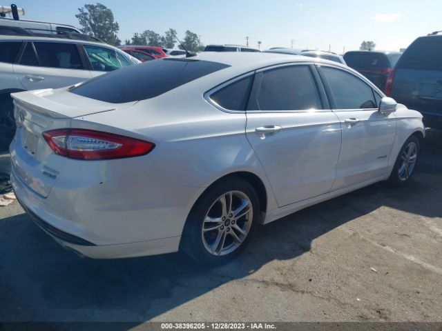 3FA6P0RU1GR157709  ford  2016 IMG 3