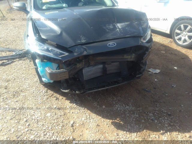 3FA6P0D98HR169876  ford fusion 2017 IMG 5