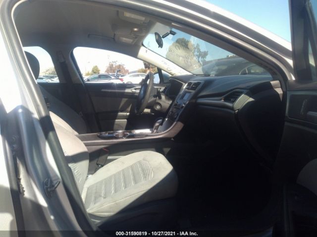 3FA6P0G70GR165958  ford fusion 2016 IMG 4