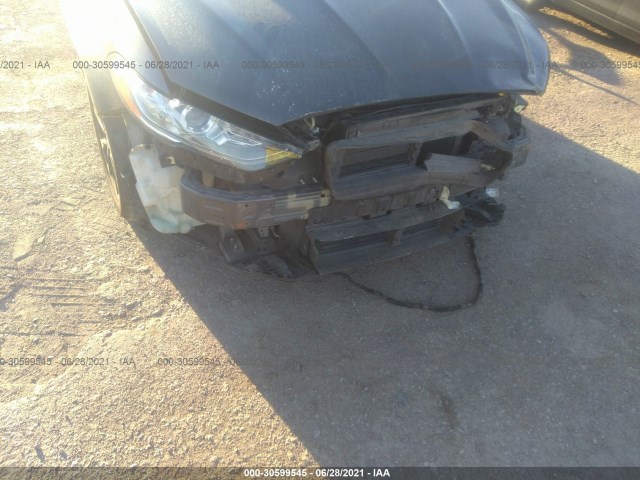 3FA6P0H73HR150483  ford fusion 2017 IMG 5