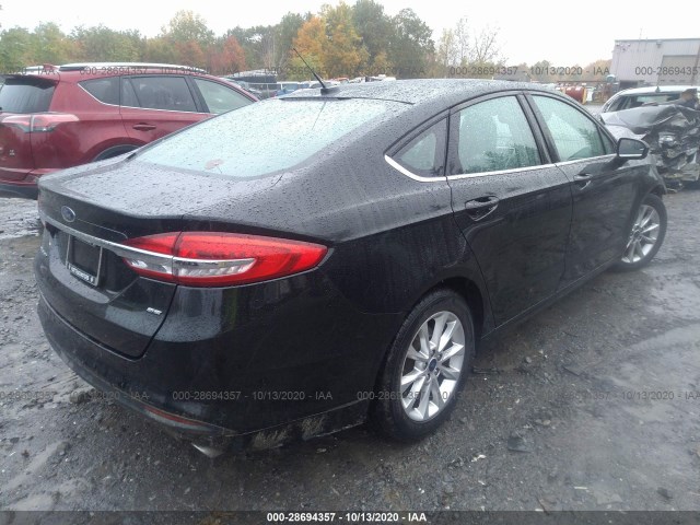 3FA6P0H74HR107125  ford fusion 2017 IMG 3