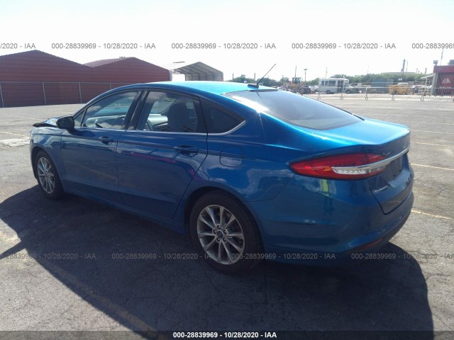 3FA6P0H74HR237812  ford fusion 2017 IMG 2