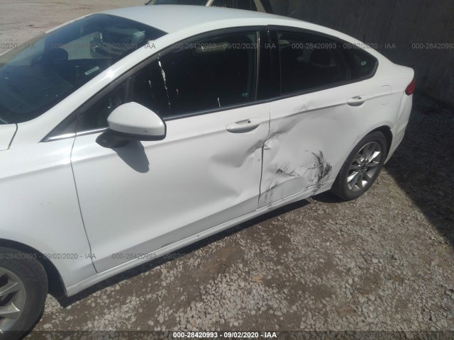 3FA6P0H76HR146847  ford fusion 2017 IMG 5