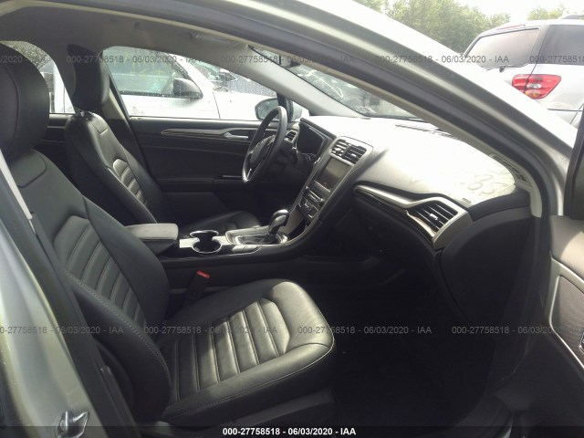 3FA6P0PU0GR377510  ford  2016 IMG 4