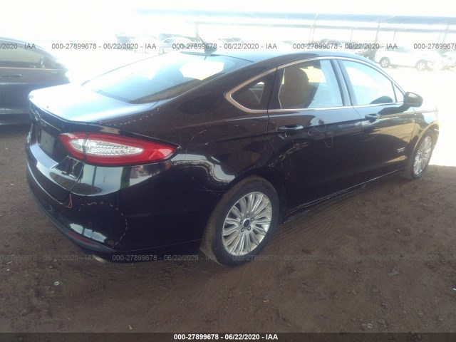 3FA6P0PU1GR384644  ford  2016 IMG 3