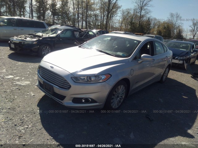 3FA6P0PU2GR393899  ford  2016 IMG 1