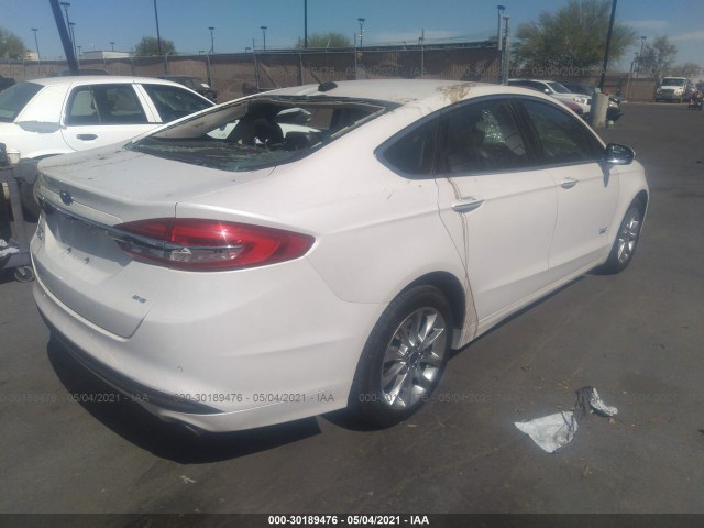 3FA6P0PU5HR275816  ford  2017 IMG 3