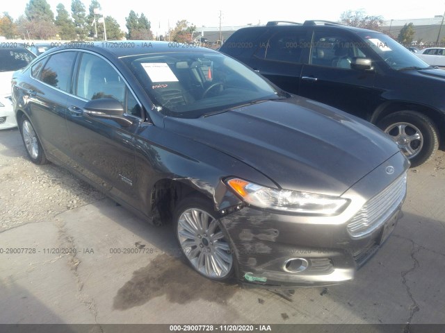 3FA6P0PU9GR320576  ford  2016 IMG 0