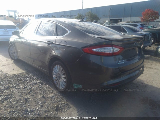 3FA6P0PU9GR320576  ford  2016 IMG 2