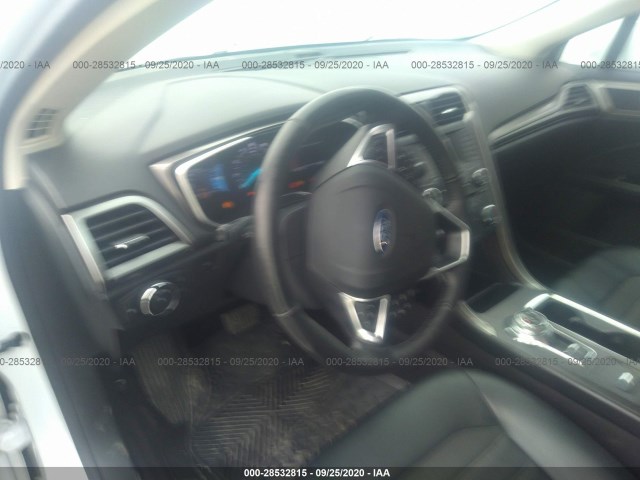 3FA6P0H70HR265851  ford fusion 2017 IMG 4