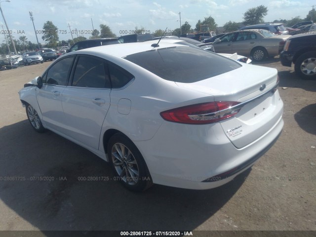 3FA6P0H71HR392608  ford fusion 2017 IMG 2