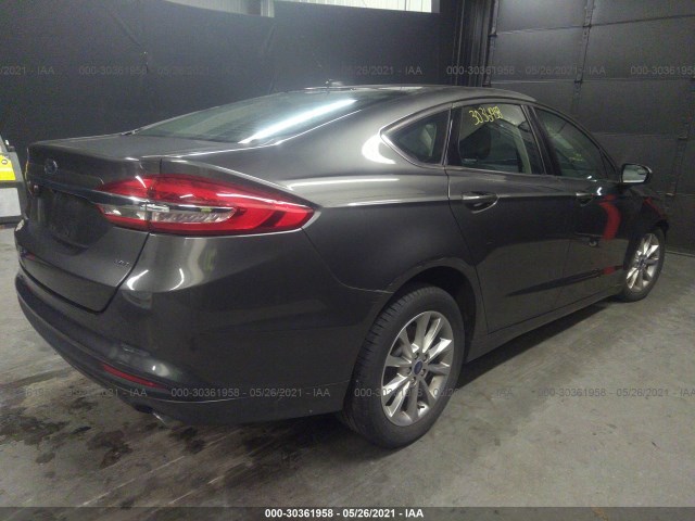 3FA6P0H78HR401143  ford fusion 2017 IMG 3