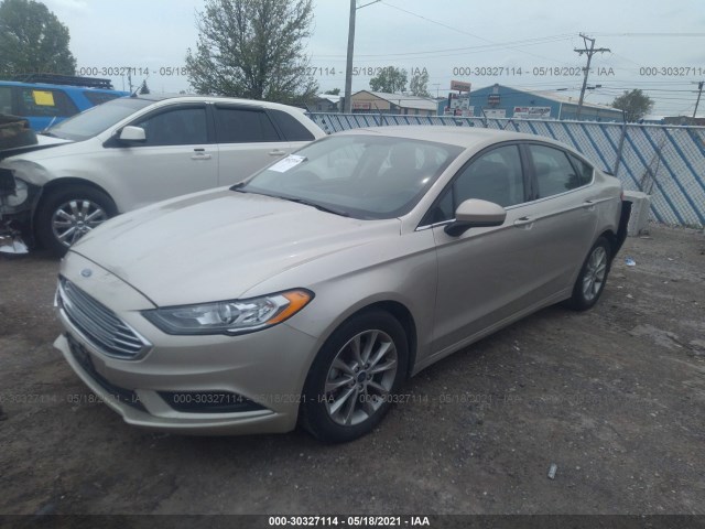 3FA6P0HD8HR372832  ford fusion 2017 IMG 1