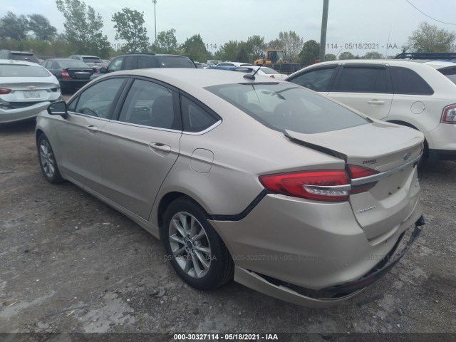 3FA6P0HD8HR372832  ford fusion 2017 IMG 2