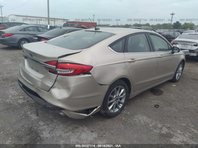 3FA6P0HD8HR372832  ford fusion 2017 IMG 3