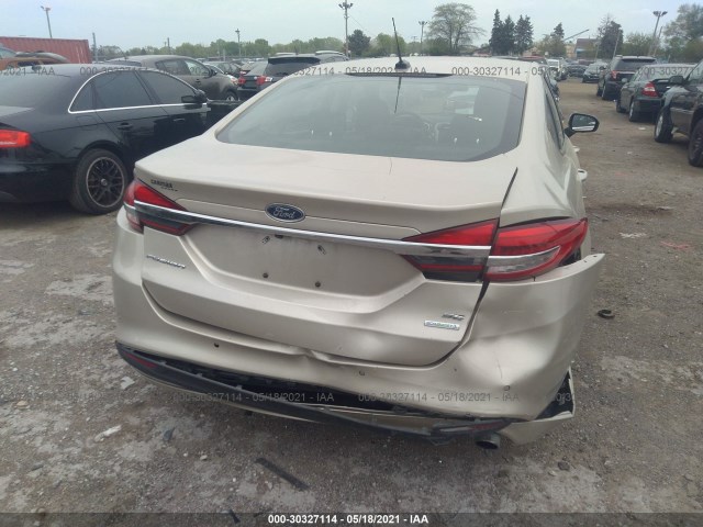 3FA6P0HD8HR372832  ford fusion 2017 IMG 5