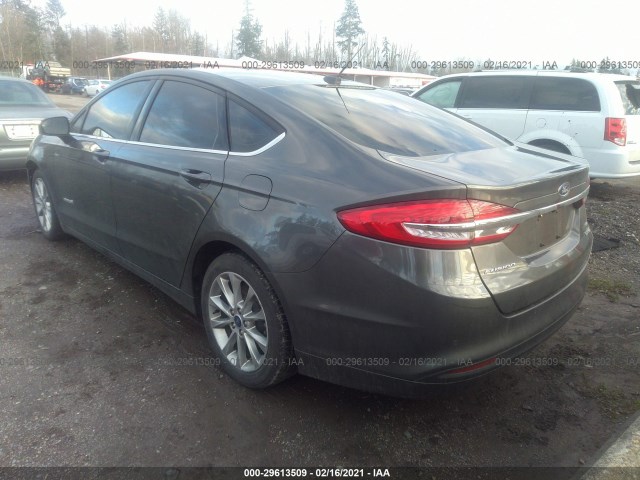 3FA6P0LUXHR306211  ford fusion 2017 IMG 2