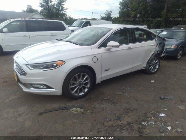 3FA6P0PU0HR372177  ford  2017 IMG 1