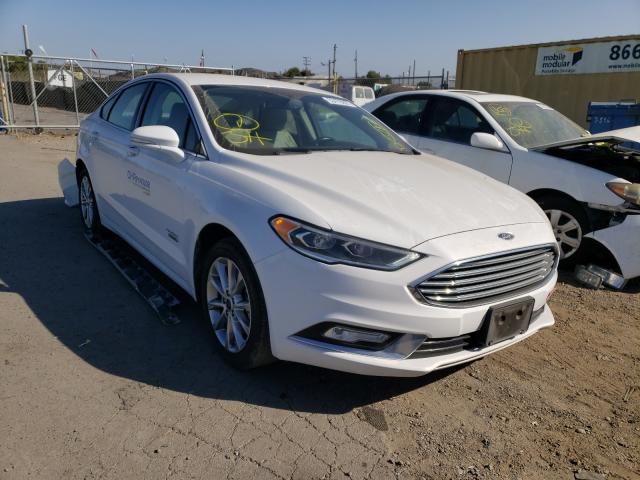 3FA6P0PU5HR306627  ford  2017 IMG 0