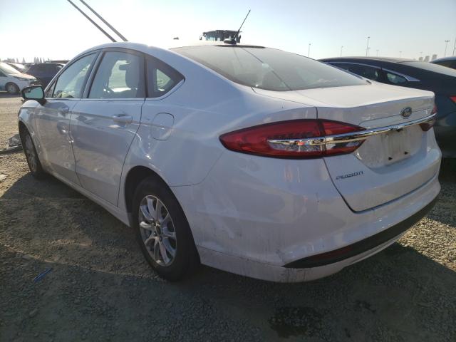 3FA6P0G73JR257833  ford  2018 IMG 2