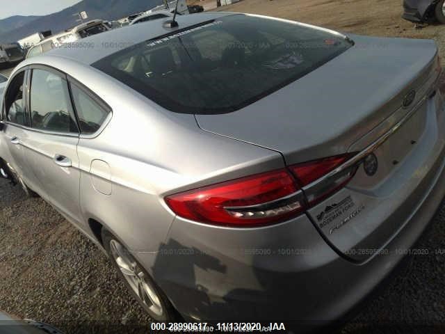 3FA6P0H74JR241476  ford fusion 2018 IMG 2