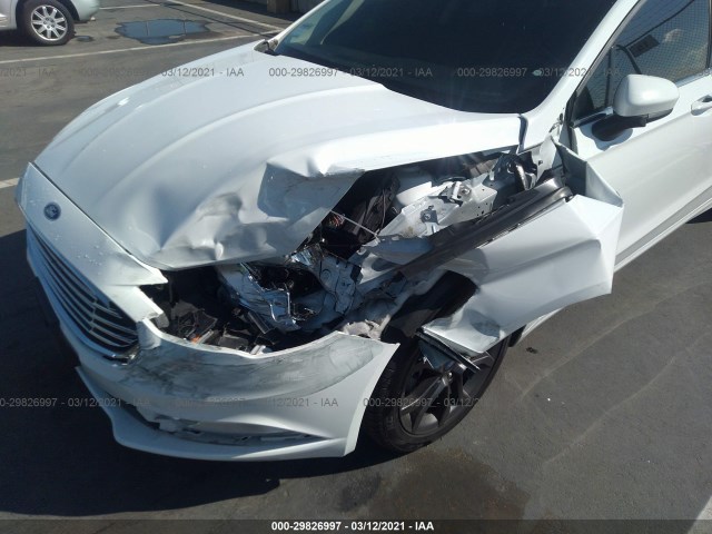 3FA6P0H7XJR127594  ford fusion 2018 IMG 5