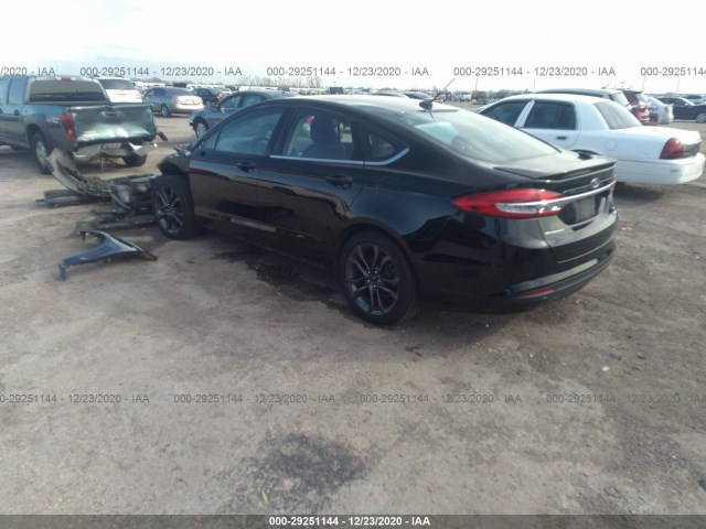 3FA6P0HDXJR186070  ford fusion 2018 IMG 2