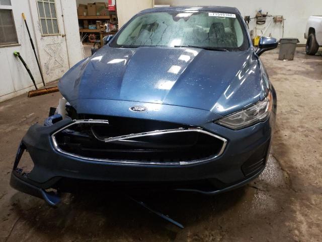 3FA6P0LU1KR168985  ford  2019 IMG 4