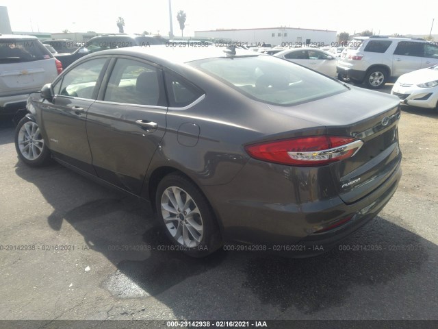 3FA6P0LU2KR148678  ford  2019 IMG 2