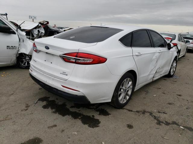 3FA6P0LU2KR182121  ford  2019 IMG 2