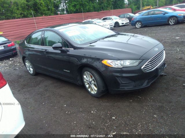 3FA6P0LU7KR130094  ford  2019 IMG 0