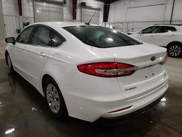 3FA6P0G72KR286709  ford  2019 IMG 2