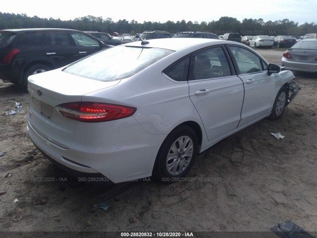 3FA6P0G74KR159881  ford fusion 2019 IMG 3