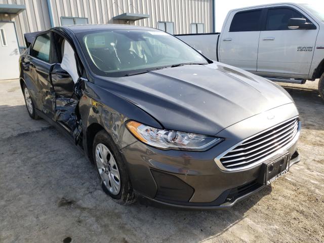 3FA6P0G74KR281141  ford  2019 IMG 0