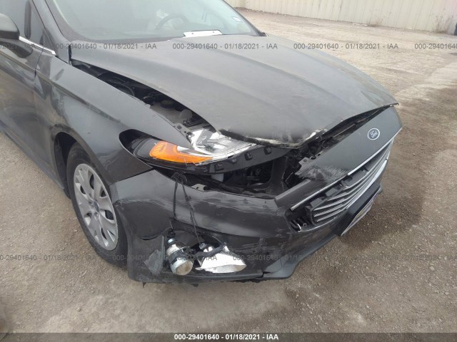 3FA6P0G79KR283290  ford fusion 2019 IMG 5