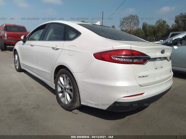 3FA6P0HDXKR284260  ford fusion 2019 IMG 2