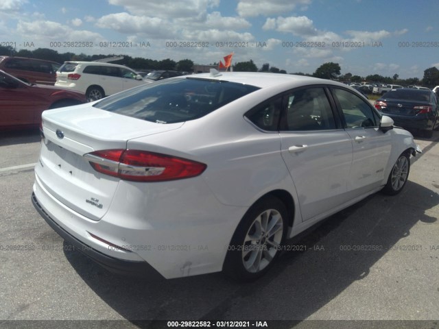 3FA6P0LU1KR240980  ford  2019 IMG 3