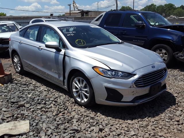 3FA6P0LU1KR241255  ford  2019 IMG 0