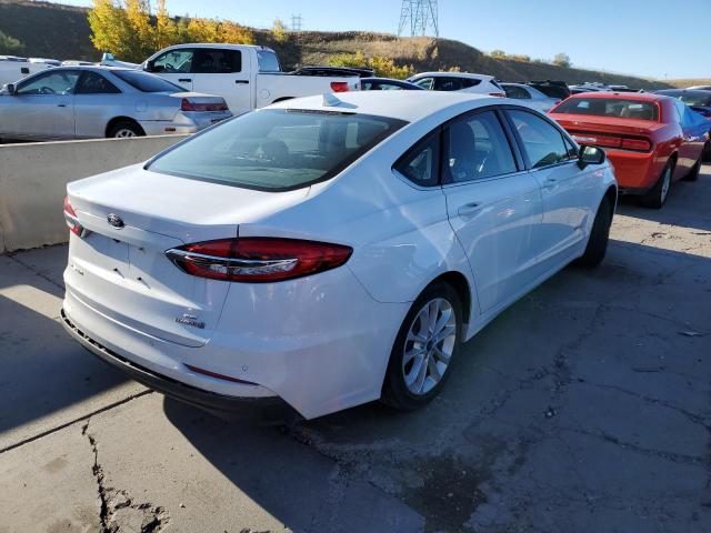 3FA6P0LU2KR220401  ford  2019 IMG 3