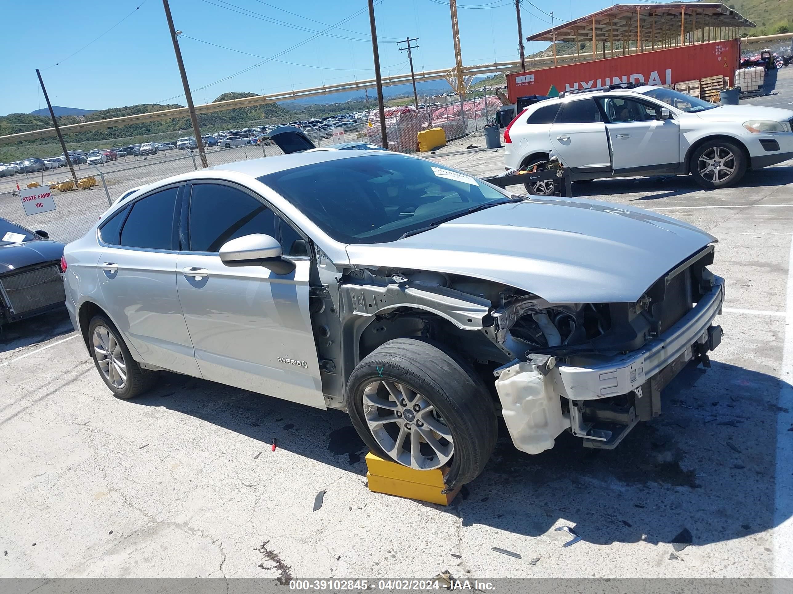 3FA6P0LU3KR201632  ford fusion 2019 IMG 0