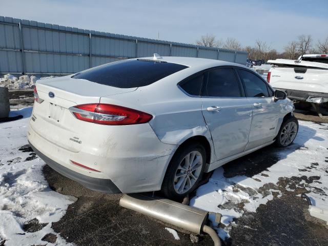 3FA6P0LU8KR263933  ford  2019 IMG 2