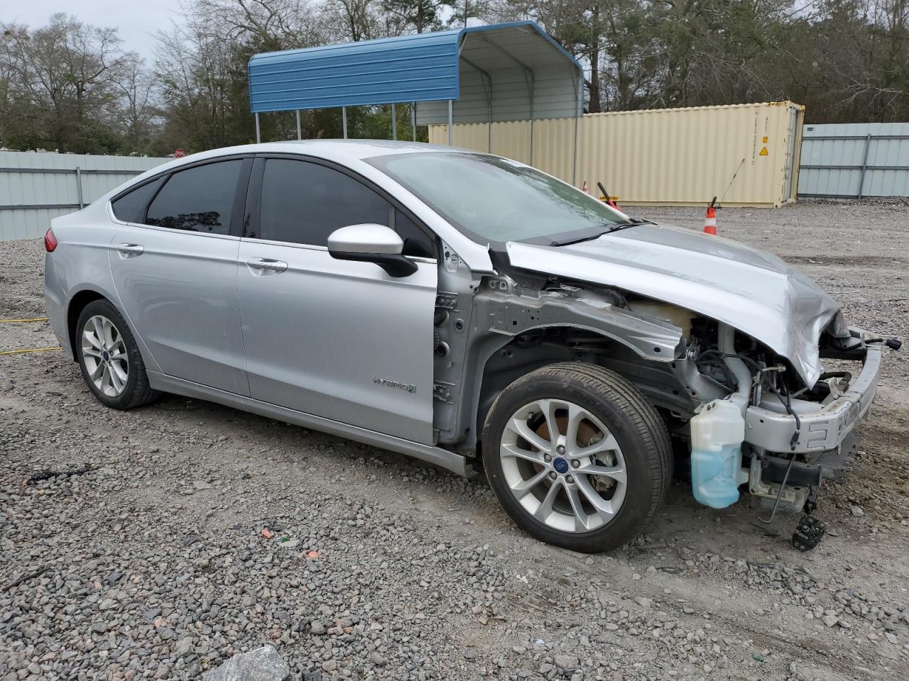 3FA6P0LUXKR220520  ford fusion 2019 IMG 3