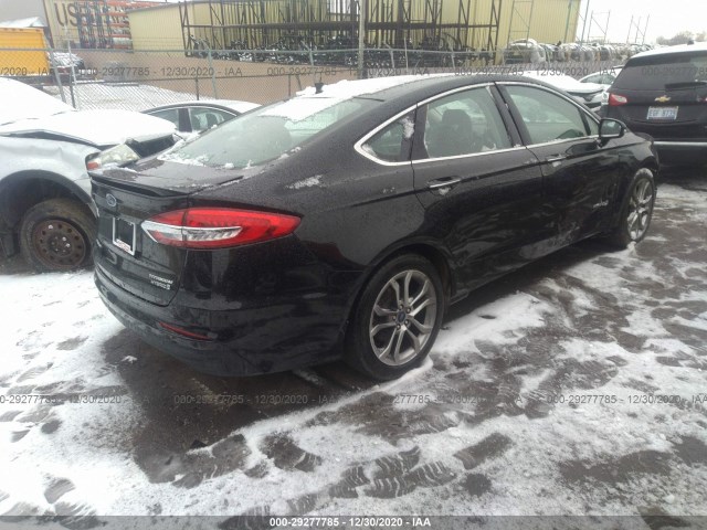 3FA6P0RU8KR255774  ford  2019 IMG 3