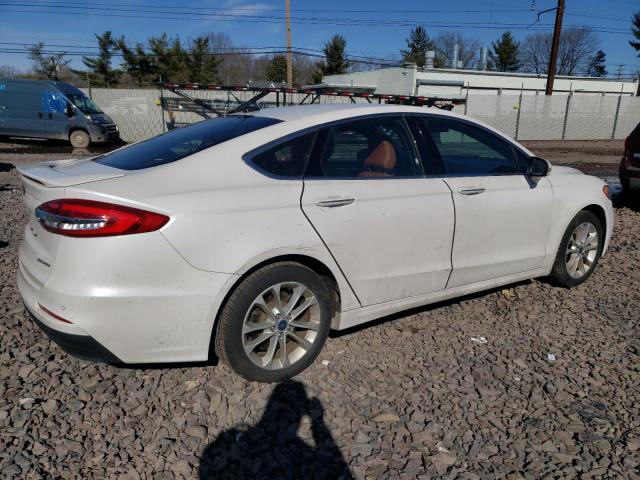 3FA6P0SU0KR228529  ford fusion 2019 IMG 2